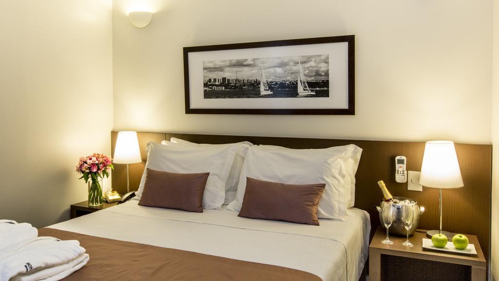Bonaparte Hotel Бразилия Екстериор снимка